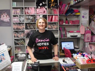 Dancia Reading owner Jude Chapman shows her support for Danyl with a specially printed t-shirt!